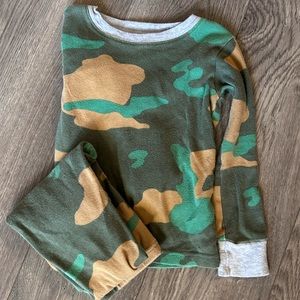 4T pajama set, used condition